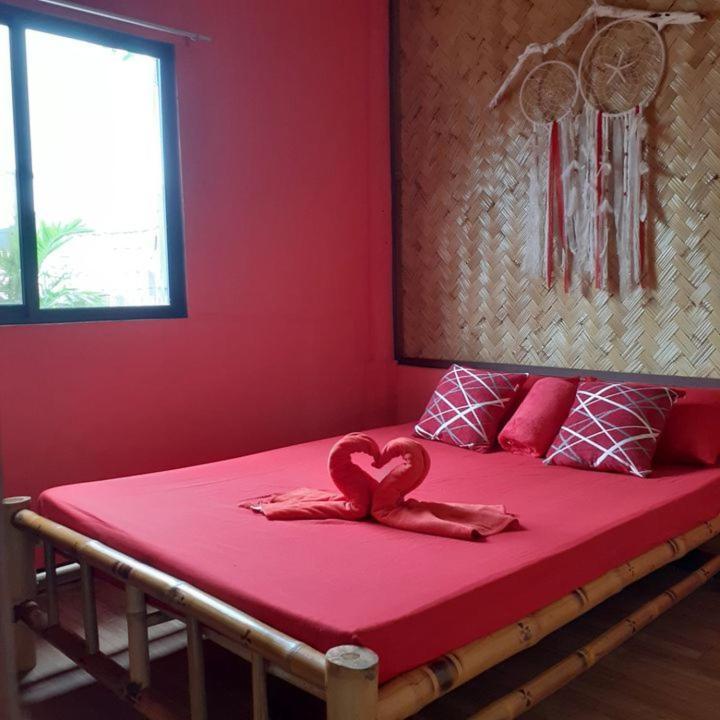 Rovi Homestay Coron Exterior foto
